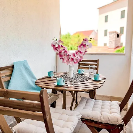 Appartement Central Apartments Bol *