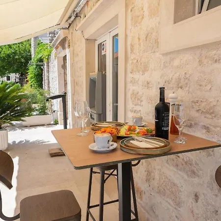 Appartement Central Apartments Bol *