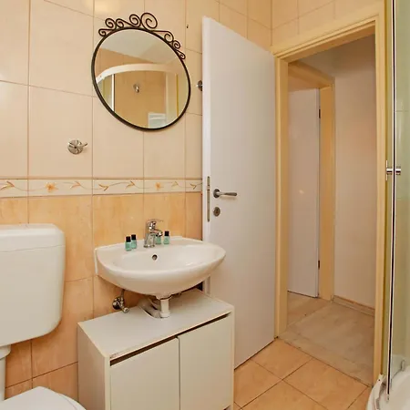 Central Apartments Bol Διαμέρισμα *